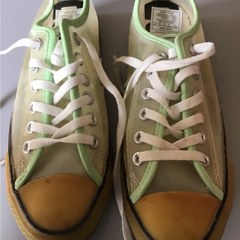 Converse Chuck Taylor Clear Vintage Size 8